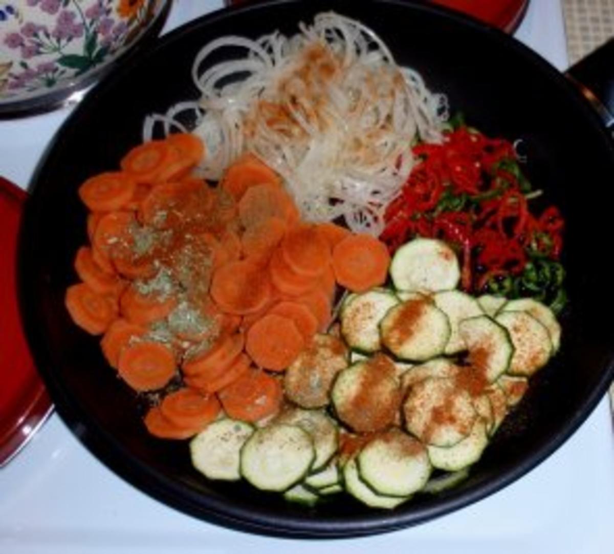Filet-Gemüse-Pfanne mit Spaghettitürmchen - Rezept - Bild Nr. 2