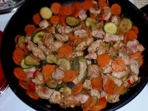 Rezept: Filet-Gemüse-Pfanne mit Spaghettitürmchen Bild Nr. 3 Filet-Gemüse-Pfanne mit Spaghettitürmchen - Rezept - Bild Nr. 3