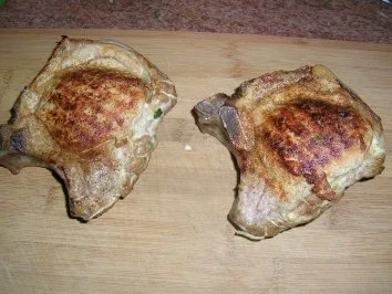 gefüllte Koteletts im Champignonbett mit Rosmarin Kartoffeln - Rezept - Bild Nr. 9