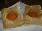 Rezept: Blätterteig: APRIKOSENTEILCHEN Blätterteig: APRIKOSENTEILCHEN - Rezept
