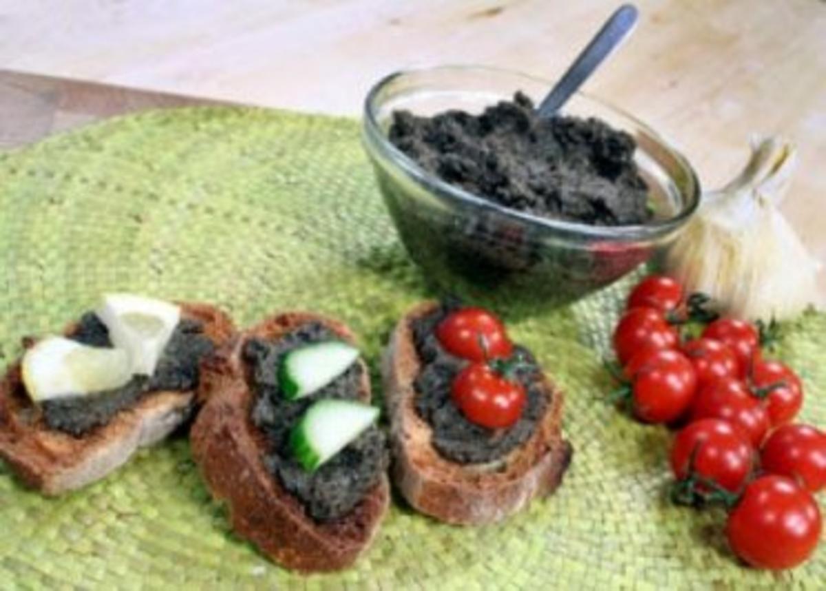 TAPAS : Schwarzen Oliven Paté mit Anchovis. - Rezept - Bild Nr. 2