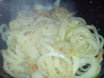 Rezept: Kalbsleber mit Zwiebeln und Salzkartoffeln Bild Nr. 8 Kalbsleber mit Zwiebeln und Salzkartoffeln - Rezept - Bild Nr. 8