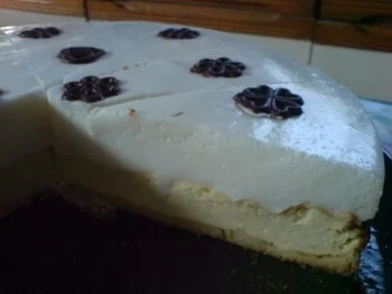 Rezept: Käsekuchen mit Joghurthaube Bild Nr. 3 Käsekuchen mit Joghurthaube - Rezept - Bild Nr. 3