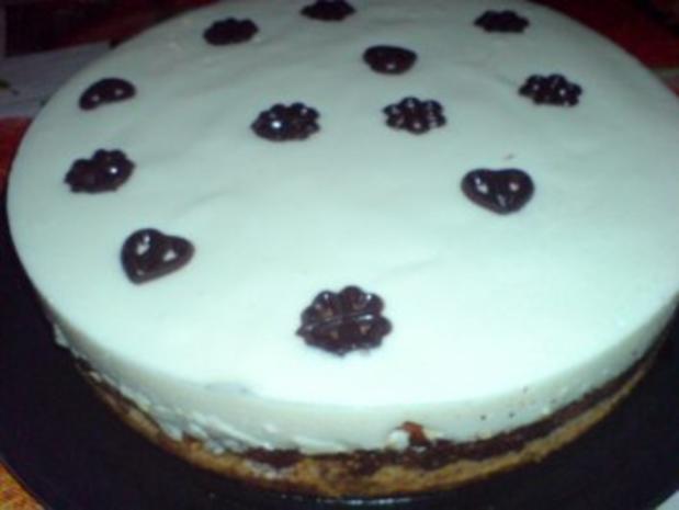 Käsekuchen mit Joghurthaube - Rezept mit Bild - kochbar.de