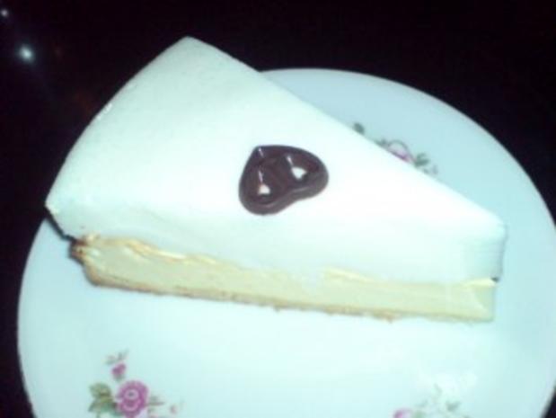 Käsekuchen mit Joghurthaube - Rezept mit Bild - kochbar.de