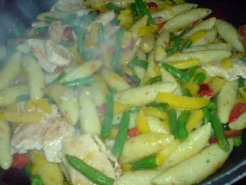 Schupfnudel-Gemüse-Pfanne - Rezept - Bild Nr. 11