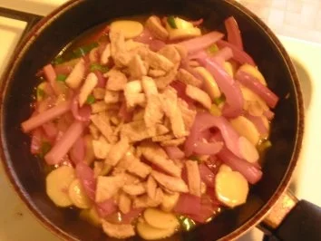 Rezept: Asia-Gemüse mit Fleischersatz Asia-Gemüse mit Fleischersatz - Rezept