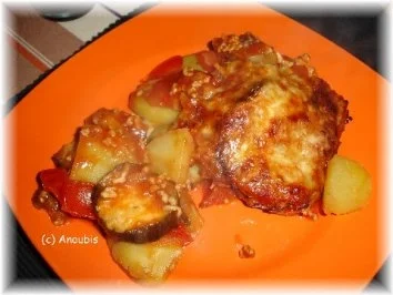 Rezept: Hackfleischgericht - Auflauf nach Moussaka-Art Hackfleischgericht - Auflauf nach Moussaka-Art - Rezept