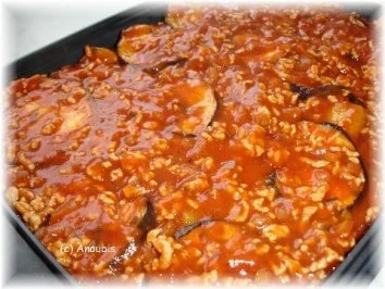Rezept: Hackfleischgericht - Auflauf nach Moussaka-Art Bild Nr. 6 Hackfleischgericht - Auflauf nach Moussaka-Art - Rezept - Bild Nr. 6