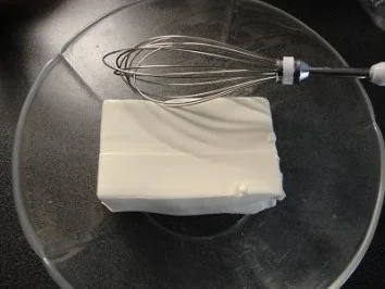 Biskuitroulade mit Erdbeeren - Rezept - Bild Nr. 13