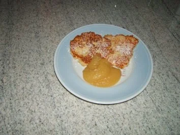 Quarkplätzchen mit Apfelmus - Rezept