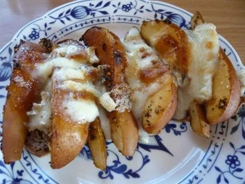 Rezept: Balsamicobirnen-Toast mit Ziegenkäse überbacken Balsamicobirnen-Toast mit Ziegenkäse überbacken - Rezept