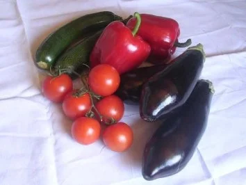 Rezept: Mediterrane Gemüsesuppe Mediterrane Gemüsesuppe - Rezept