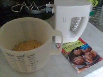 Hackfleischklößchen in Senf-Sahnesauce! - Rezept