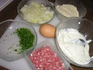 Rezept: Rosenkohlauflauf mit Schinken unter einer Semmelbrösel-Parmesankruste Bild Nr. 4 Rosenkohlauflauf mit Schinken unter einer Semmelbrösel-Parmesankruste - Rezept - Bild Nr. 4