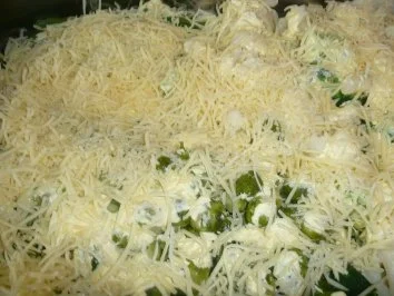 Krosse Pute an verschiedenen Gemüsen und Beilagen - Rezept - Bild Nr. 4