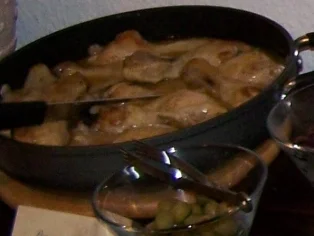 Huhn in Weißwein gedämpft - Rezept