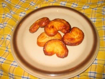 Rezept: Backwaren: Knusprige Öhrchen! Backwaren: Knusprige Öhrchen! - Rezept