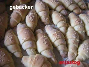 Rezept: Kipferl Bild Nr. 6 Kipferl - Rezept - Bild Nr. 6