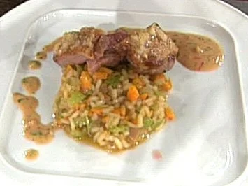 Mieral-Ente mit Erdnuss-Sauce und gebratenem Gemüsereis (Carsten Spengemann) - Rezept