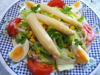 Rezept: Salat zum Frühlings-Anfang ... Bild Nr. 2 Salat zum Frühlings-Anfang ... - Rezept - Bild Nr. 2