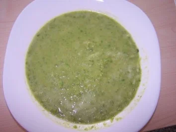Rezept: Pürierte Erbsensuppe Pürierte Erbsensuppe - Rezept