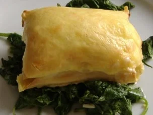 Rezept: Lachslasagne mit Dillcreme und Blattspinat Bild Nr. 2 Lachslasagne mit Dillcreme und Blattspinat - Rezept - Bild Nr. 2