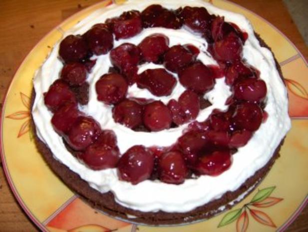 Mini-Schwarzwälder Kirschtorte - Rezept - kochbar.de