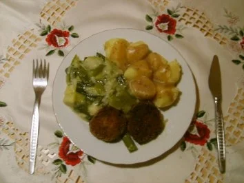 Rezept: Berliner Bulette mit Porree Berliner Bulette mit Porree - Rezept