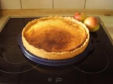 Käsekuchen mit Schichtkäse und Äpfel - Rezept