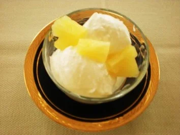 Rezept: DESSERT: Ananas-Kokos-Eis DESSERT: Ananas-Kokos-Eis - Rezept