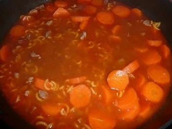 Rezept: Gulaschpfanne Bild Nr. 4 Gulaschpfanne - Rezept - Bild Nr. 4