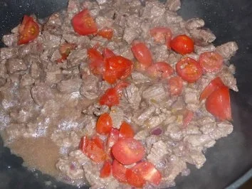 Rezept: Gulaschpfanne Bild Nr. 5 Gulaschpfanne - Rezept - Bild Nr. 5