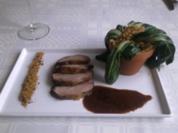 Lammhüfte, Schokoladenline, Rotweinsauce und eine "verwelkte Topfpflanze" - Rezept