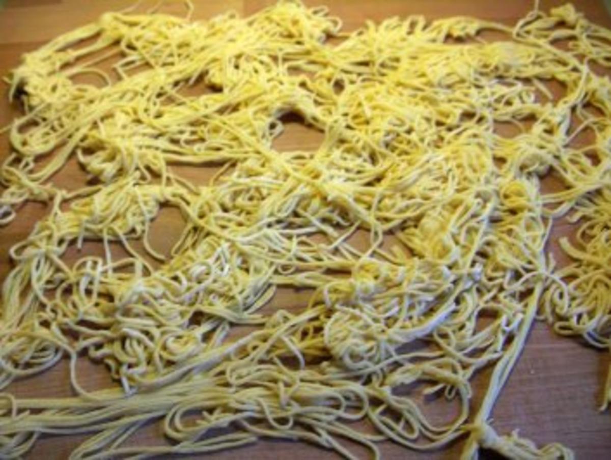Oldis selbstgemachte Spaghettis - Rezept - Bild Nr. 3