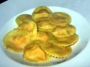 Ravioli mit Räucherlachsfüllung - Rezept