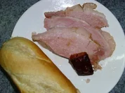 Gepöklter Schweinekrustenbraten als Aufschnitt - Rezept