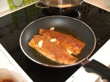 Spicy Forellenfilet mit Gemüse - Rezept