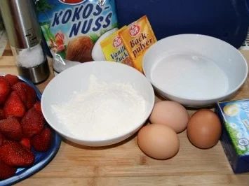 Kuchen: Erdbeer-Baiser-Torte - Rezept - Bild Nr. 2