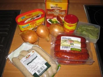 Rezept: Wurstgulasch Bild Nr. 2 Wurstgulasch - Rezept - Bild Nr. 2