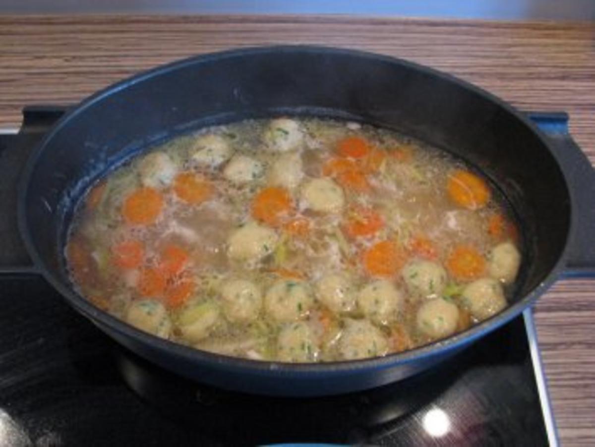 &amp;quot;SUPPE&amp;quot; Hühnersuppe - Rezept mit Bild - kochbar.de