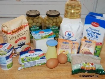 Rezept: Stachelbeer-Blechkuchen Bild Nr. 2 Stachelbeer-Blechkuchen - Rezept - Bild Nr. 2