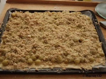 Rezept: Stachelbeer-Blechkuchen Bild Nr. 8 Stachelbeer-Blechkuchen - Rezept - Bild Nr. 8