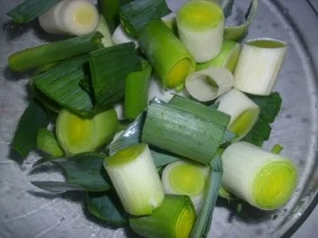 Gulasch mit Lauch aus der Pfanne ~ Xoirino Tigania - Rezept - Bild Nr. 4