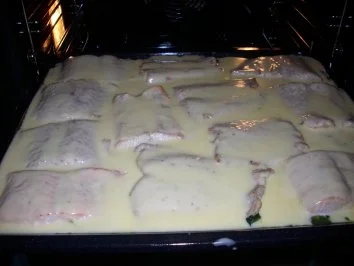 Rezept: Teufelchens Lachs auf Spinatbett mit Hollandaise gratiniert Bild Nr. 2 Teufelchens Lachs auf Spinatbett mit Hollandaise gratiniert - Rezept - Bild Nr. 2