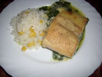 Rezept: Teufelchens Lachs auf Spinatbett mit Hollandaise gratiniert Bild Nr. 4 Teufelchens Lachs auf Spinatbett mit Hollandaise gratiniert - Rezept - Bild Nr. 4