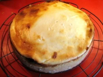 Käsekuchen mt Kirschen - Rezept