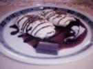 Vanille-Quark-Mousse-Nockerln auf Zimt-Kirsch-Spiegel - Rezept