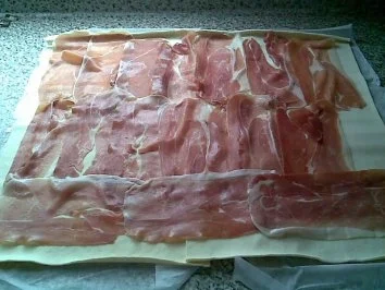 Rezept: Kassler im Blätterteig Bild Nr. 2 Kassler im Blätterteig - Rezept - Bild Nr. 2