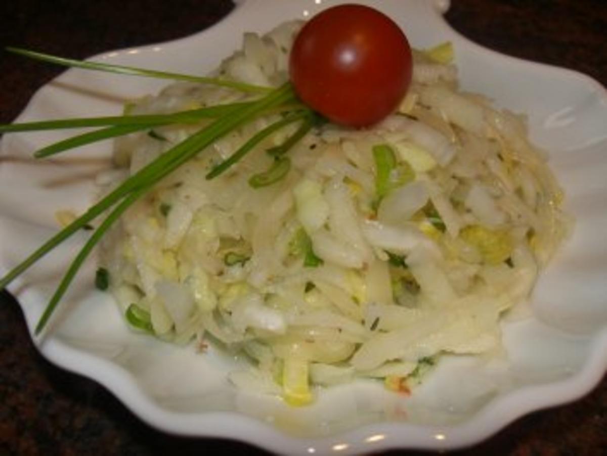 Salatbar: Chicorêe ~ Kohlrabi ~Salat - Rezept - kochbar.de